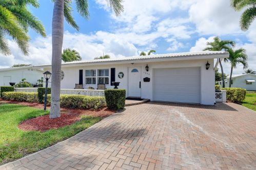 1506 22nd Ave, Boynton Beach, FL 33426-7123