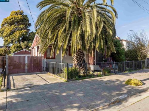 3811 Clinton Ave, Richmond, CA 94805-1833