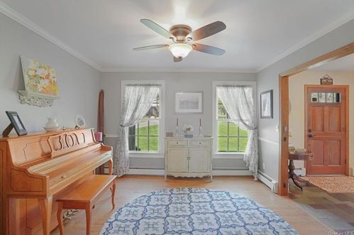 28 Kings Point Ln, Washingtonville NY  10992-2026 exterior