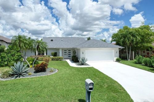 4618 20th Ave, Cape Coral, FL 33904-8737
