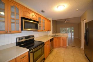 228 107th Ave, Hollywood FL  33026-4060 exterior