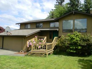 3774 Beazer Rd, Bellingham, WA 98226-8886