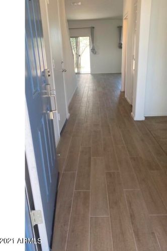 8889 71st Dr, Peoria, AZ 85345-5854