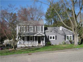 108 Nova Scotia Hill Rd, Watertown, CT 06795-2007