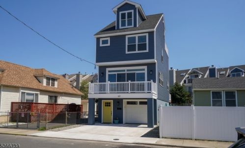 63 Seadrift Ave, Monmouth Hills, NJ 07732-1547
