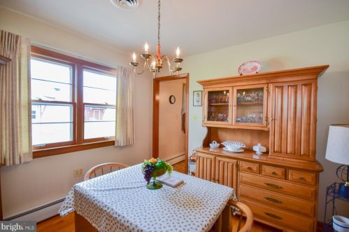 50 Elm St, Harpers Ferry, WV 25425-6006