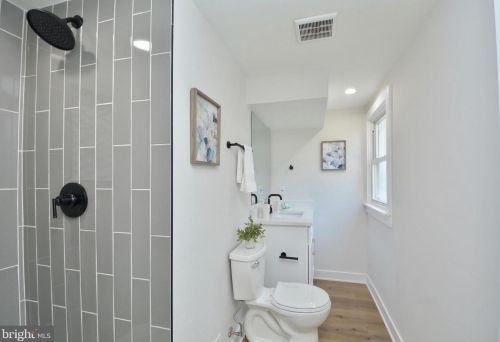 2608 Pioneer Ln, Falls Church VA  22043-3413 exterior