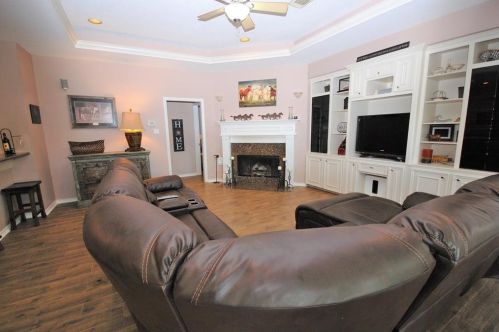 5514 Cherry Rdg Rd, Richmond TX  77406-9623 exterior