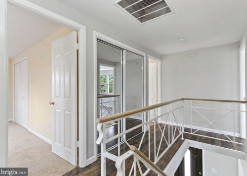 1 Helm Turn, Willingboro NJ  08046-1808 exterior