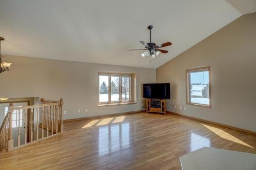 1452 142nd St, New Johannesburg WI  54017-6645 exterior