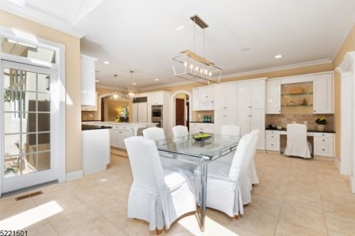 10 Masar Rd, Boonton NJ  07005-8900 exterior