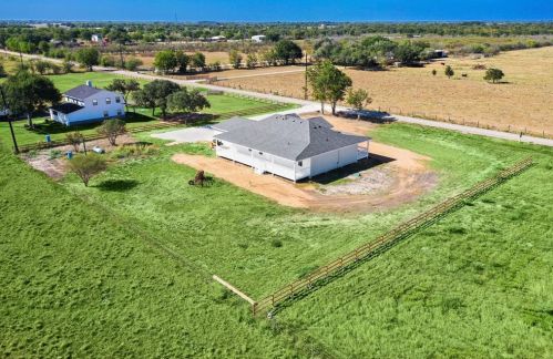 2161 Lezak Rd, Sealy, TX 77474-7588