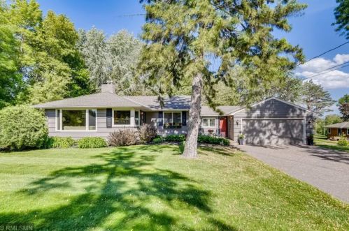 1720 Minnesota Ln, Minneapolis, MN 55447-4726