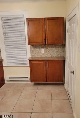 219 Wainwright St, Newark NJ  07112-1226 exterior