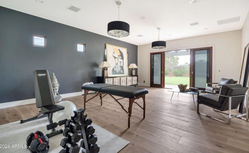 8731 65th St, Scottsdale AZ 85253-4336 exterior