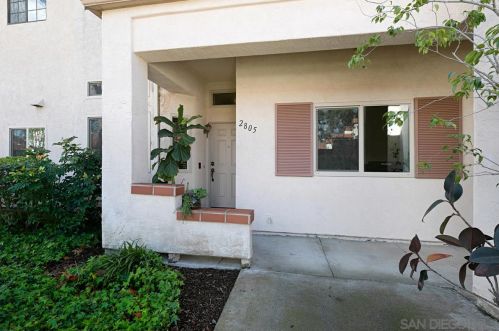 2805 New Castle Way, Carlsbad, CA 92010-7007