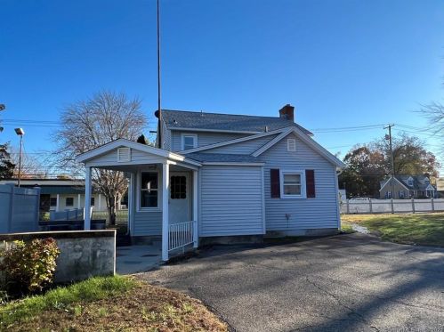 342 New Haven Ave, Milford CT  06460-6648 exterior