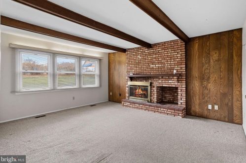 16 Turner Ln, Willingboro NJ  08046-3622 exterior