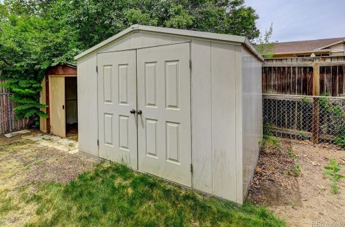 2045 Xavier St, Denver CO  80219-5048 exterior