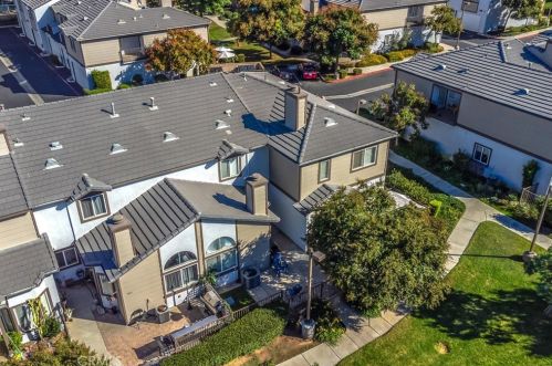 1555 Orange Ave, Redlands CA  92373-1447 exterior
