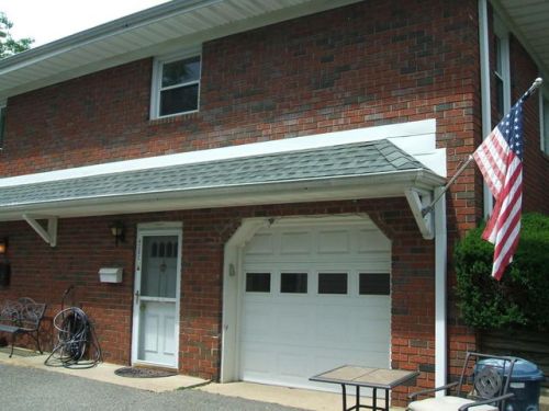 428 Laurel Brook Dr, Bricktown, NJ 08724-2822