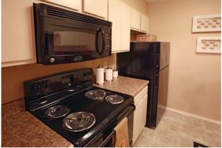 6121 Boardwalk Blvd, Montgomery AL  36117-5318 exterior