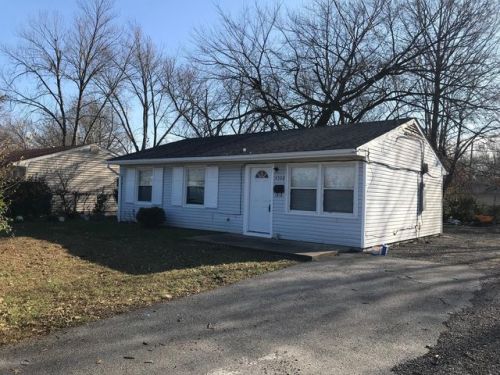 4508 Silverleaf Dr, Louisville, KY 40213-2938