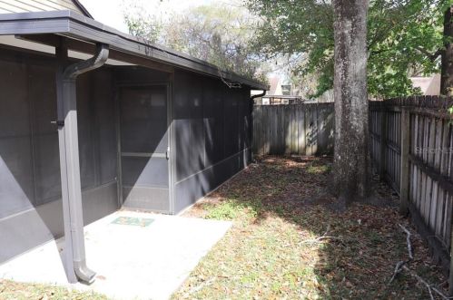 1220 Creekbottom Cir, Orlando FL 32825-7753 exterior