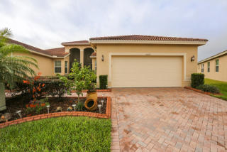 16172 Amethyst Key Dr, Wimauma, FL 33598-4027