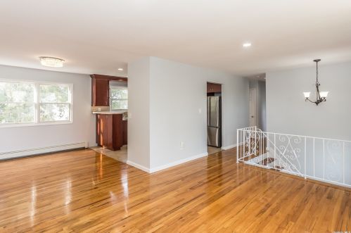 136 Bishop Rd, Babylon NY  11704-5246 exterior