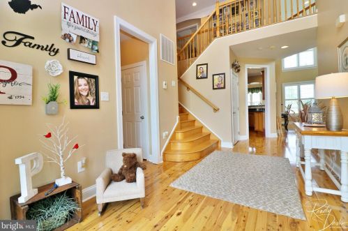 320 Stephen Ct, Charles Town WV  25414-4126 exterior