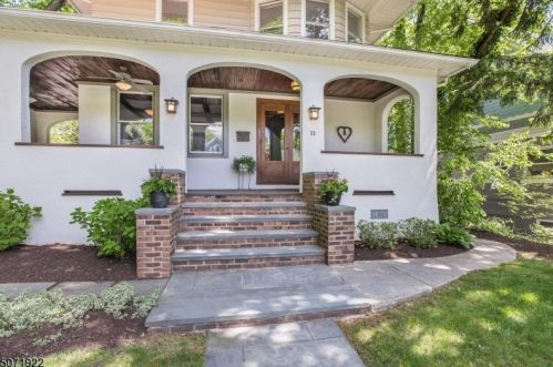 25 Winsor Pl, Glen Ridge, NJ 07028-2124