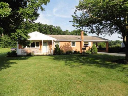 4487 Side Hwy, Grottoes, VA 24441-4706