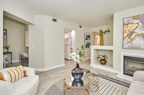 1218 Timberwood, Irvine CA  92620-0276 exterior