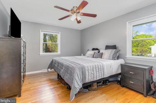 81 Moongale Dr, Carlisle PA  17013-2116 exterior