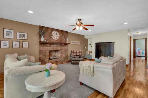 1940 Suqulak Trl, London OH  43140-8741 exterior