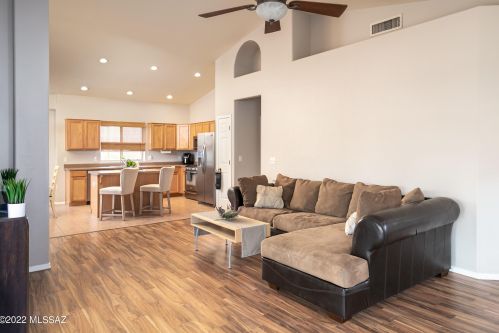 7938 Panamint Dr, Tucson AZ 85743-1184 exterior