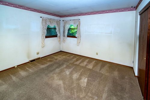 1810 Abbott Ave, Milwaukee WI 53221-3426 exterior