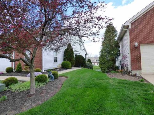 512 Fieldgate Dr, Florence, KY 41042-8819