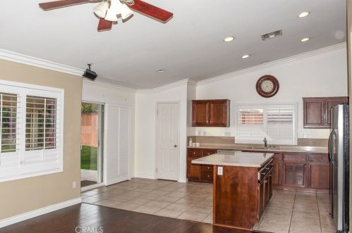 1265 Larkspur Ln, Beaumont CA  92223-2091 exterior