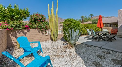 48118 Via Hermosa, La Quinta CA  92253-2227 exterior