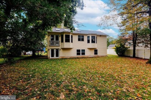 223 Meadow Dr, Yardley PA  19067-1311 exterior