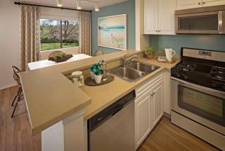 7936 Avenida Navidad, San Diego CA  92122-5408 exterior