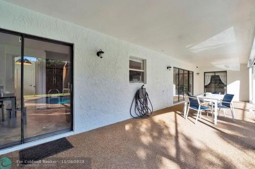 20044 Back Nine Dr, Boca Raton FL  33498-4707 exterior