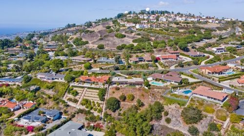 3335 Starline Dr, Palos Verdes Estates CA  90275-6310 exterior
