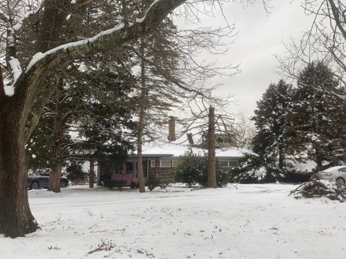 607 Budlong Farm Rd, Warwick, RI 02886