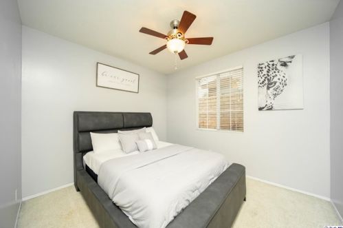 721 Cinnabar Pl, Simi Valley CA 93065-7200 exterior