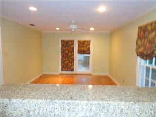 100 Rhonda Dr, Mobile AL  36608-1747 exterior