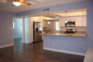 4622 Lane Ave, Glendale, AZ 85301-1642