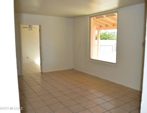 826 Santa Rosa St, Tucson, AZ 85706-5213